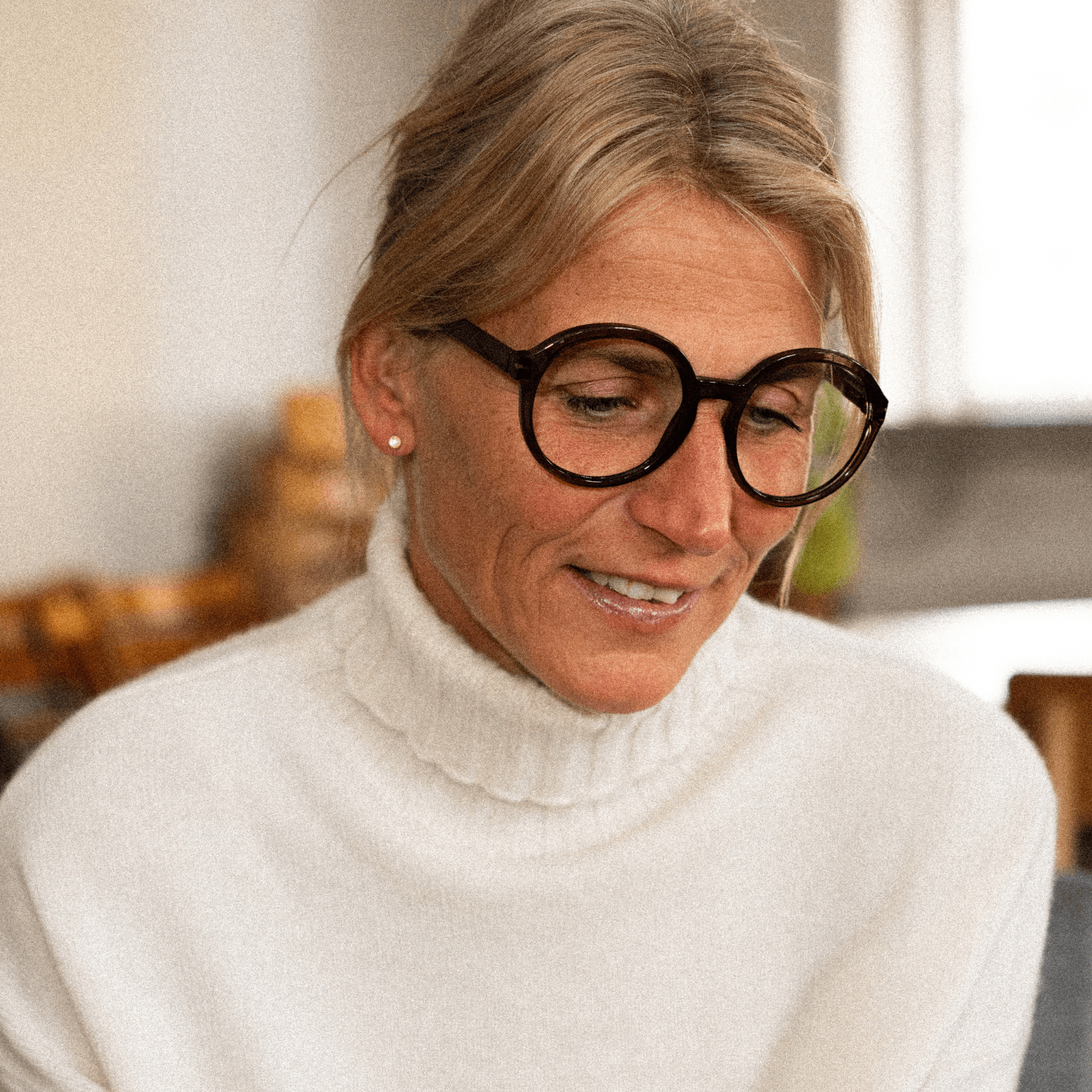 Clear lens glasses Diva - coffee